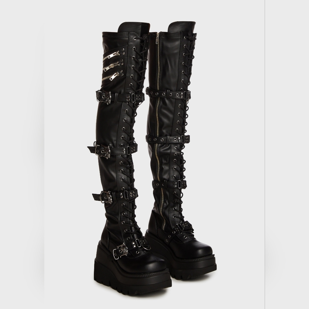 ***SOLD***New in box thigh high Demonia boots